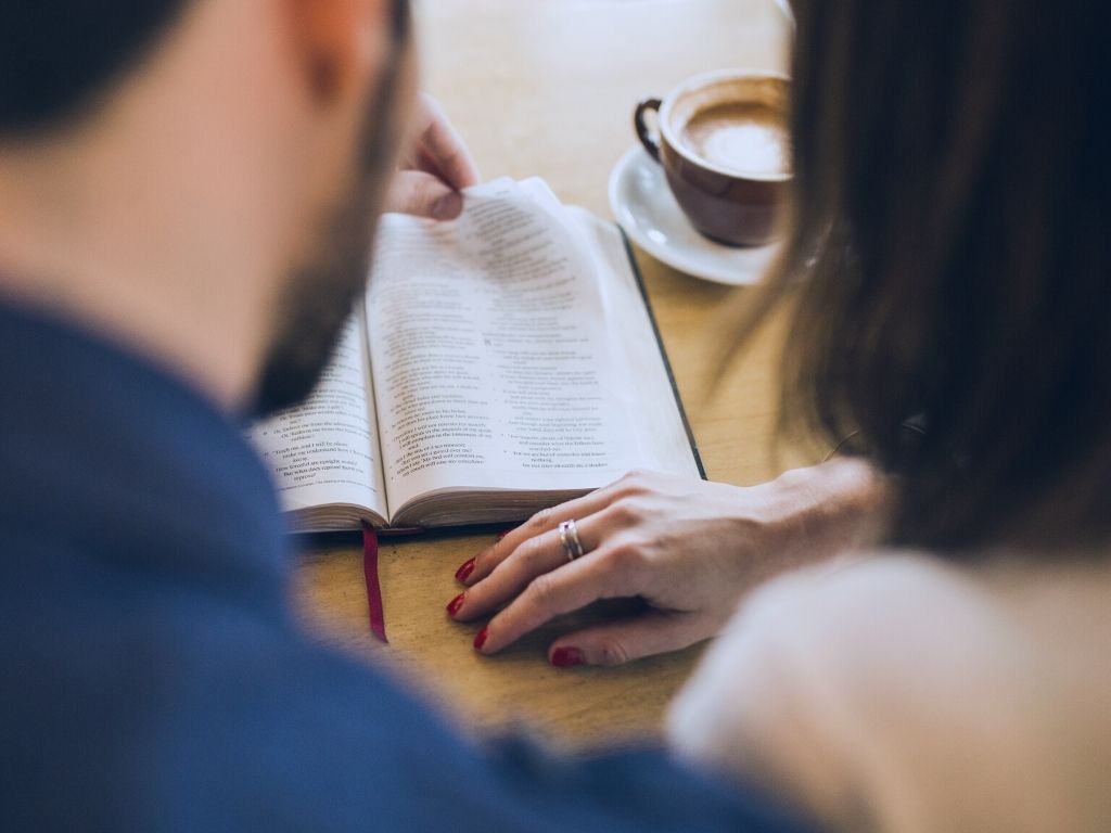 should christian couples do devotions together